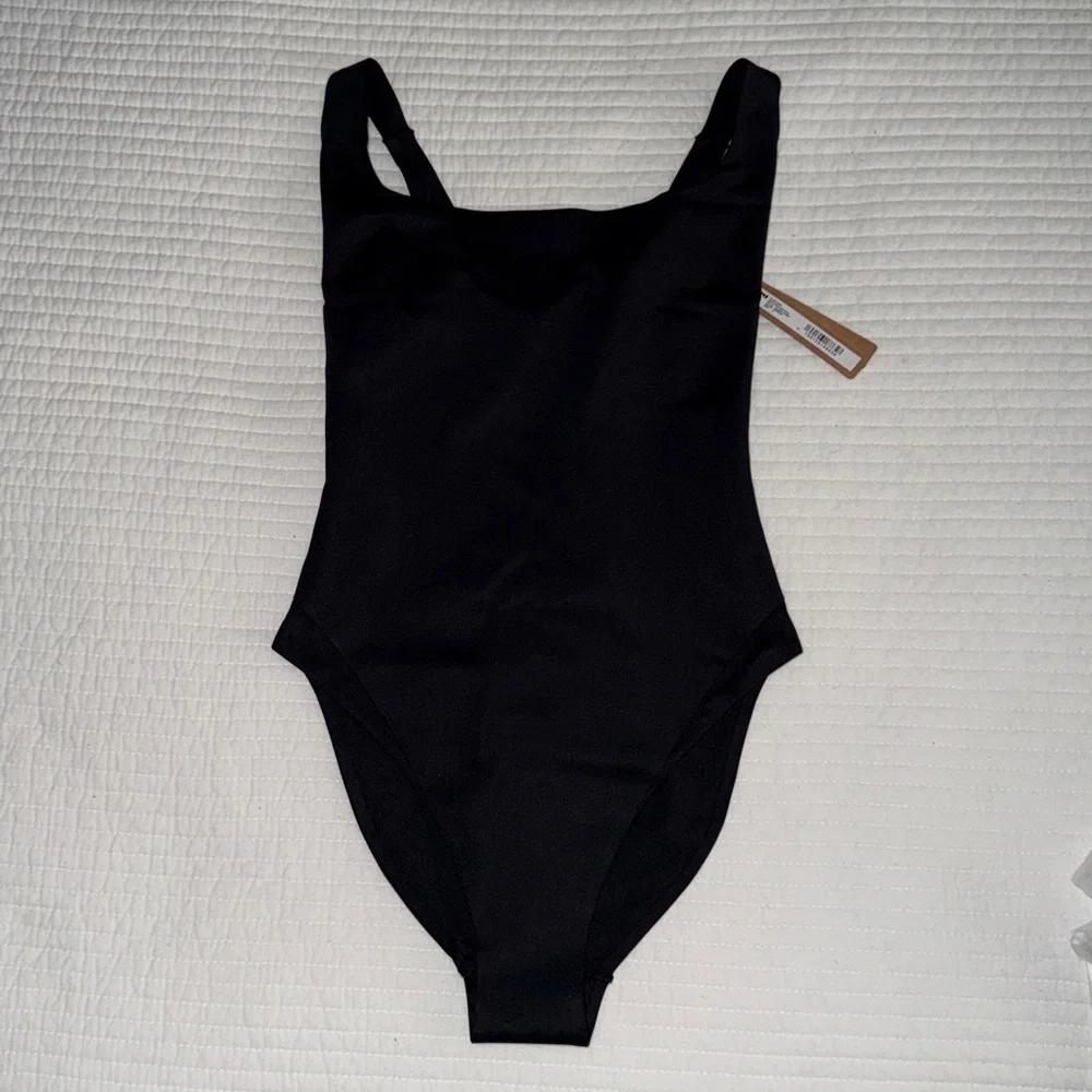 SKIMS Iconic Swim Snatching One Piece Obsidian Size S NWT